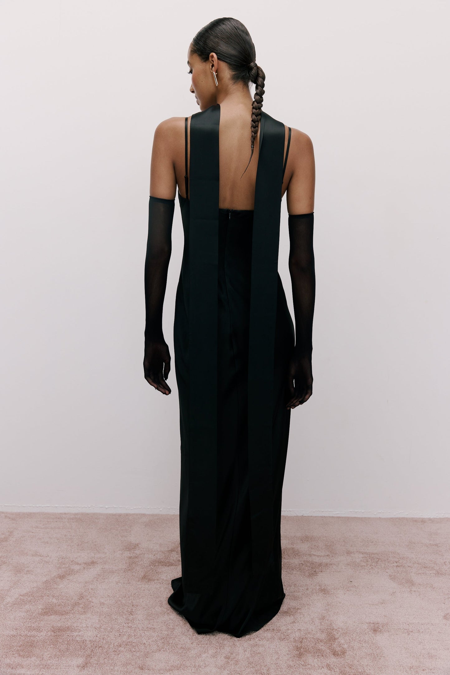 Isla Gown Black